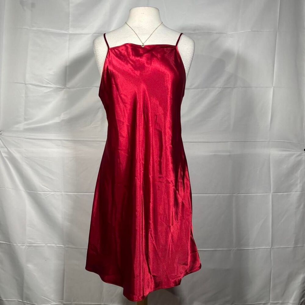 Vintage Cinema Women's Red Pajamas